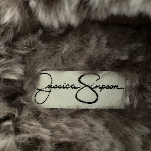 Women's Jessica Simpson Faux Fur House Slipper Memory Foam Slip Anti-Slip 8-9 L - Picture 3 of 5